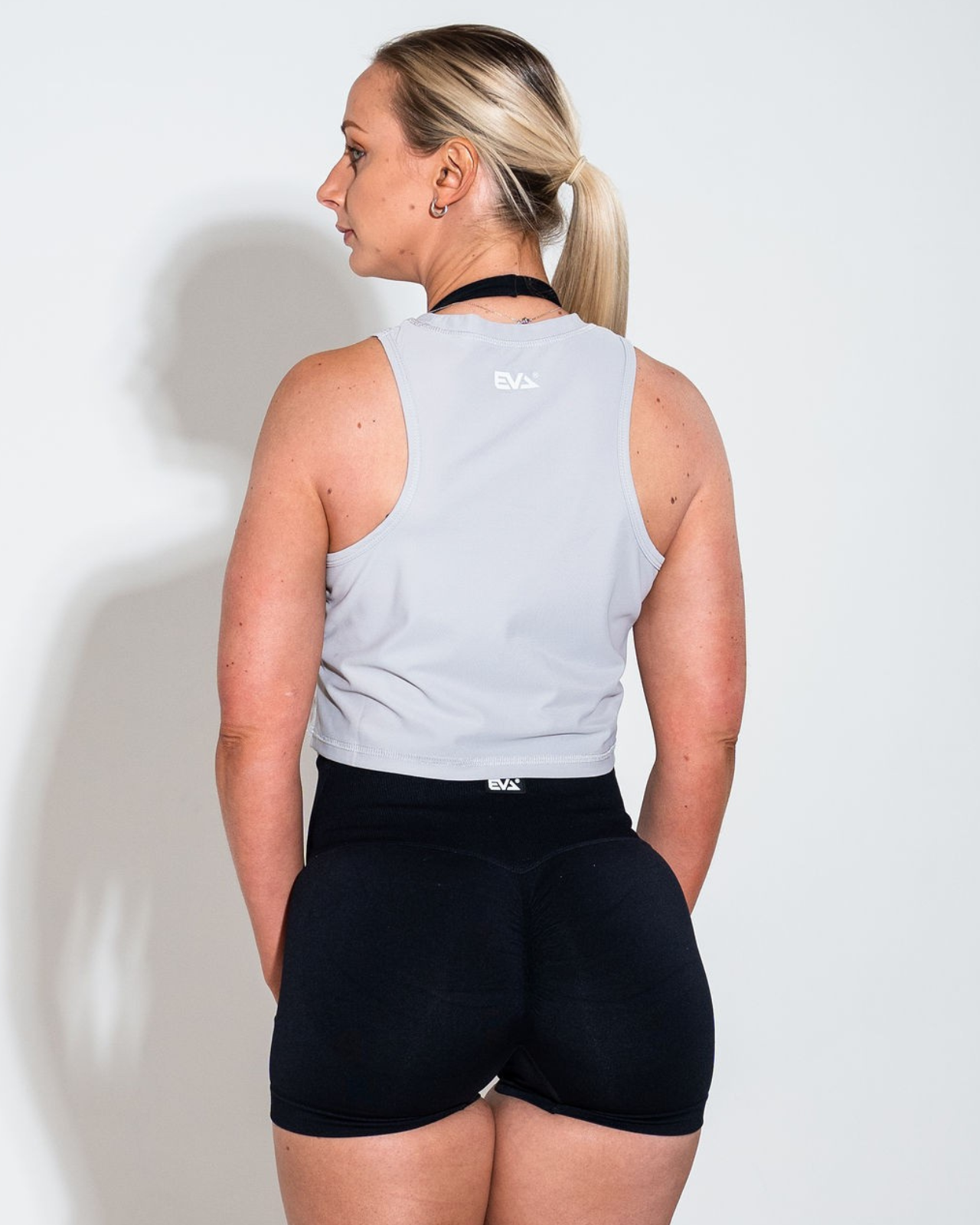 CROP TANK - ATHLETIC DIVISION [SMOKE GREY]