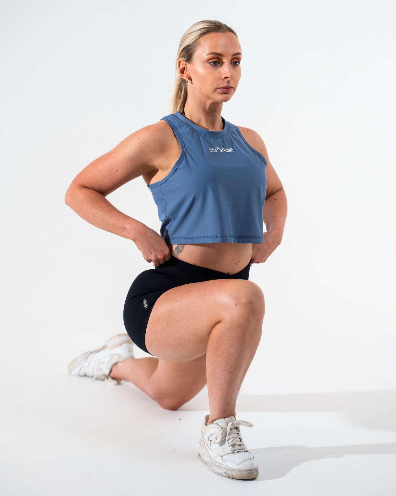 CROP TANK - ATHLETIC DIVISION [BLUE ASH]