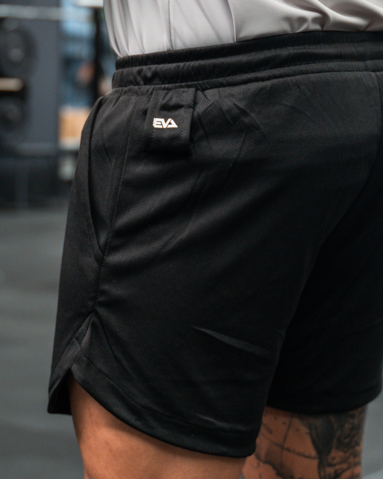 Mesh Trainer Shorts [Black]