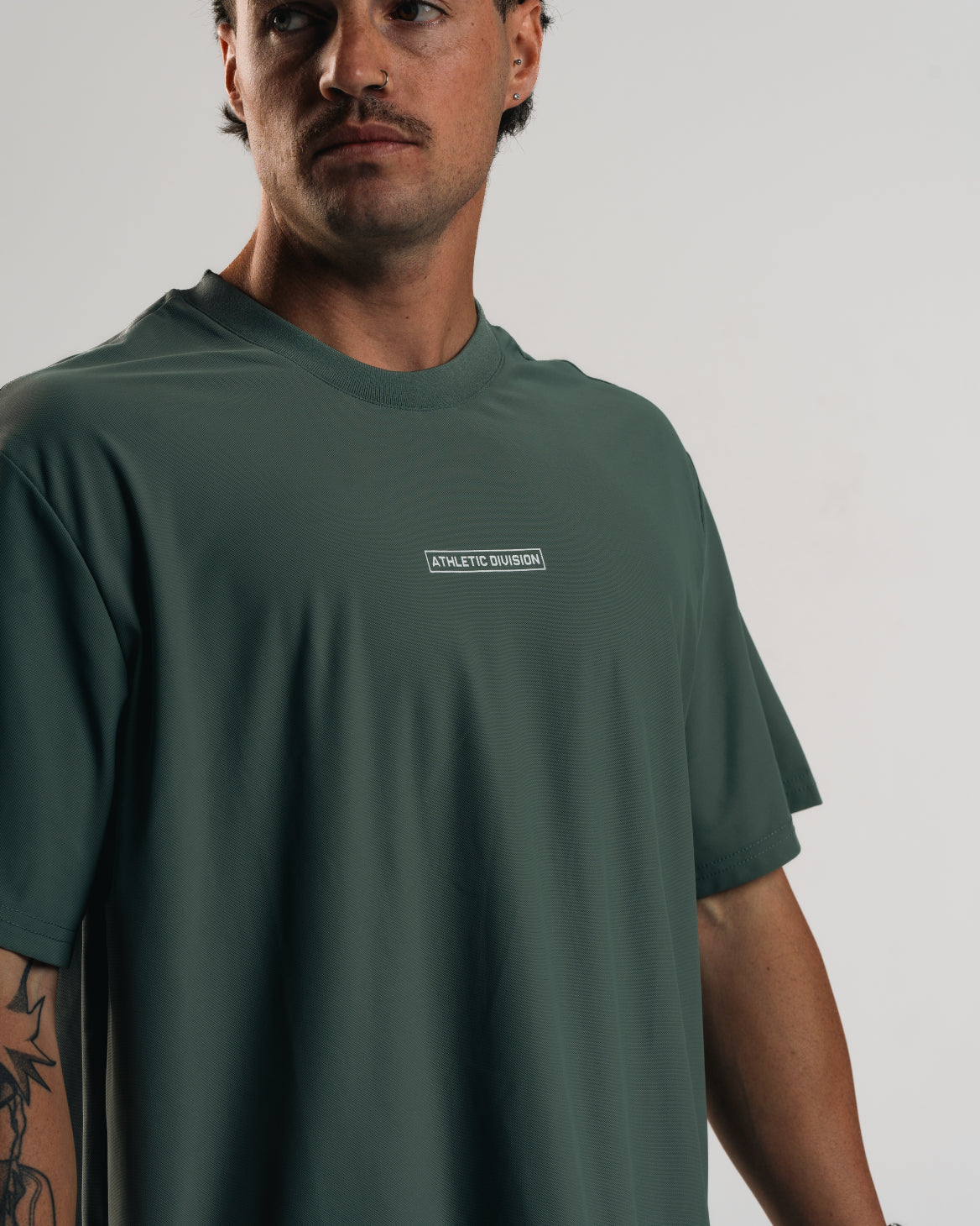 EVA7914 ATHLETIC DIVISION OVERSIZE TEE [DUSTY TEAL]