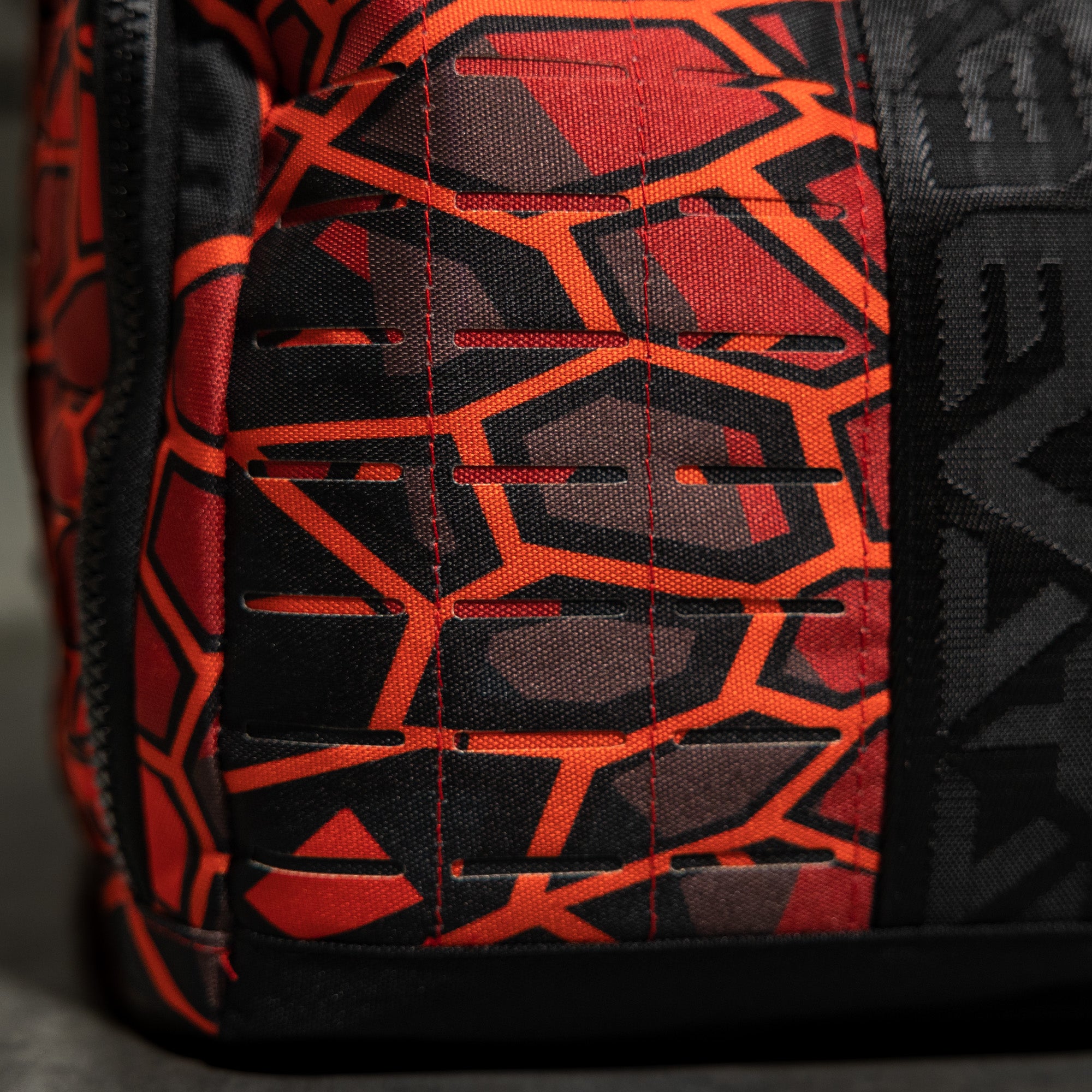 Elite Duffel [venom red] - LIMITED EDITION