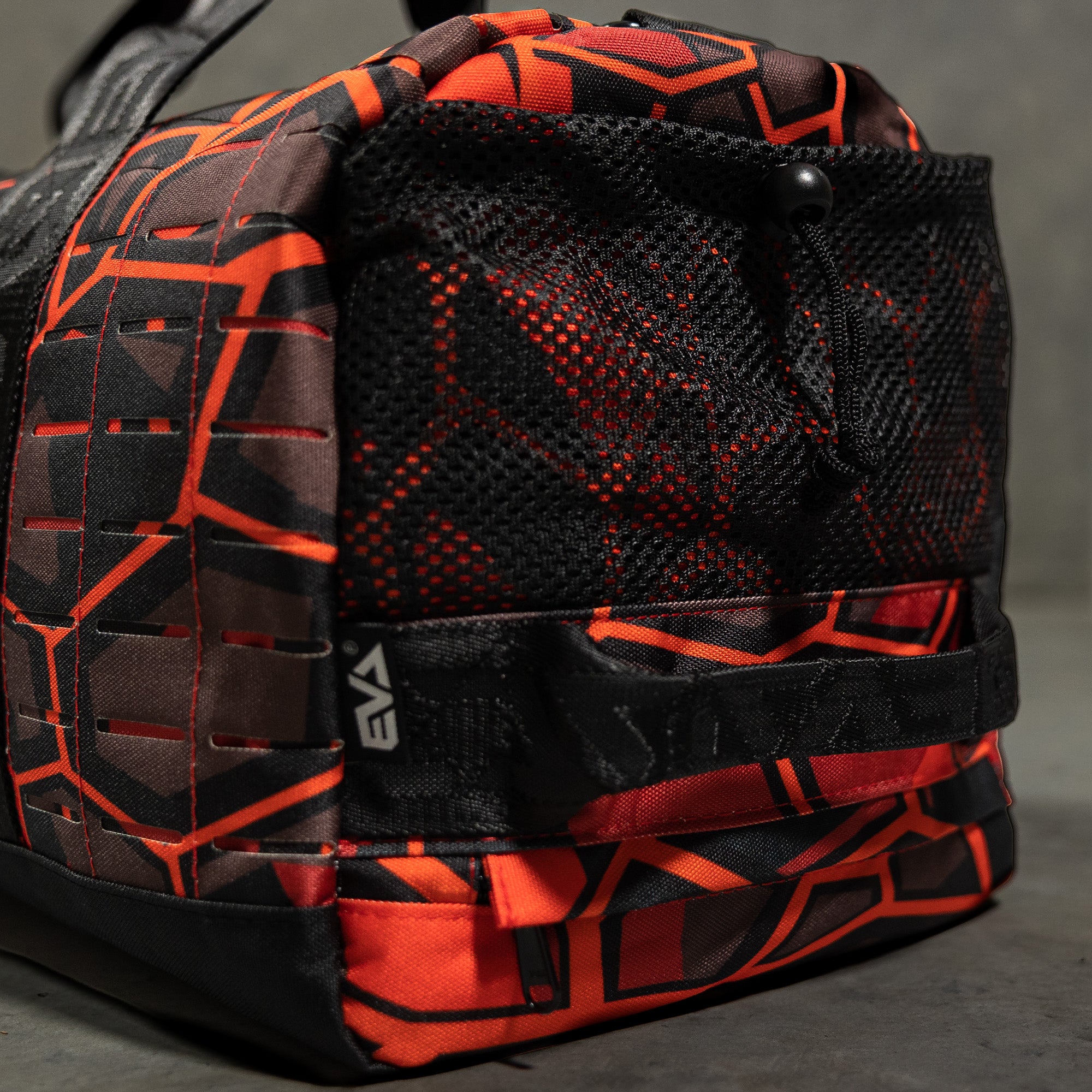 Elite Duffel [venom red] - LIMITED EDITION