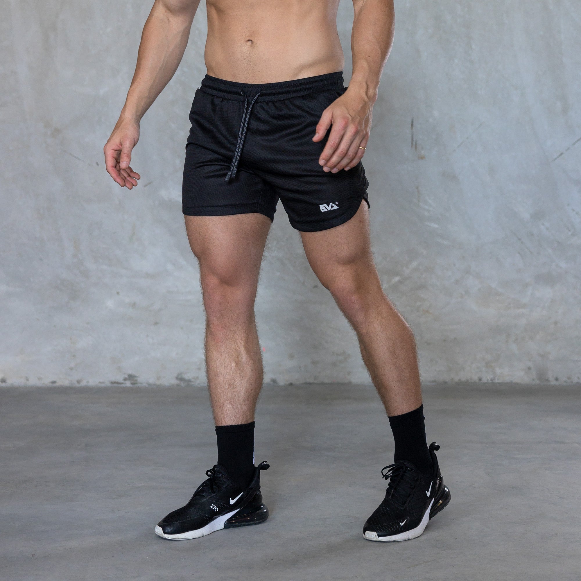 MESH TRAINER SHORTS [BLACK]